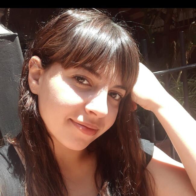 Niñera en González Catán: Karen