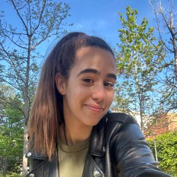 Babysitting job in Errenteria (Comunidad Autónoma del País Vasco): babysitting job Sara