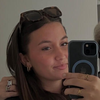 Babysitter in Houilles: Jeanne