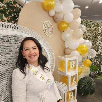 Nanny in Whangaparaoa: Lisa