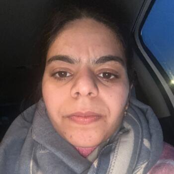 Babysitter in Stoke-on-Trent: Taruna