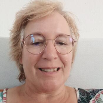 Babysitter in Fréjus: Christel