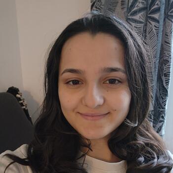 Babysitter in Valenton: Mariam