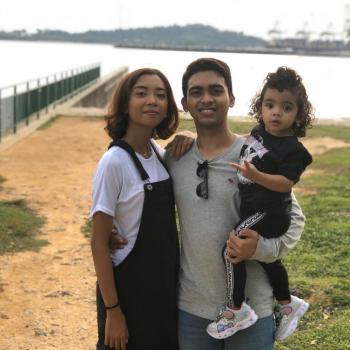 Babysitting job Singapore: babysitting job Mhd
