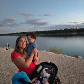 Job de garde d'enfants à San Antonio: job de garde d'enfants Walaa