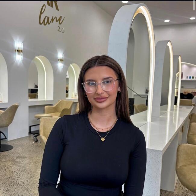 Babysitter in Gold Coast: Eliana adams