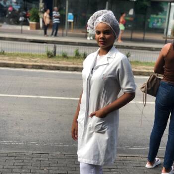 Babá em Recife: Maria