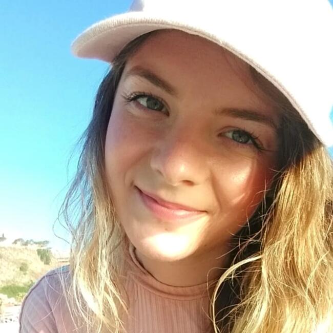 Babysitter a Reggio Calabria: Melania