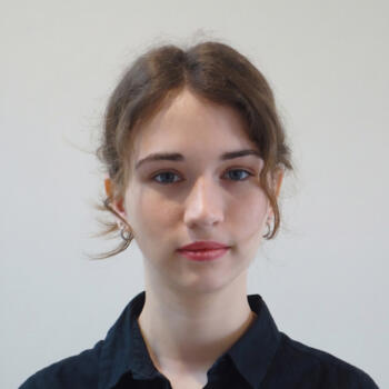 Babysitter in Saint-Jean-de-Monts: Pauline