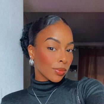 Babysitter in São Paulo (São Paulo): Laura campos