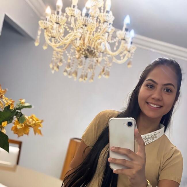Babysitter in Formosa: Caroliny