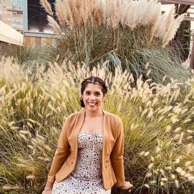 Babysitter in Granada: Francesca