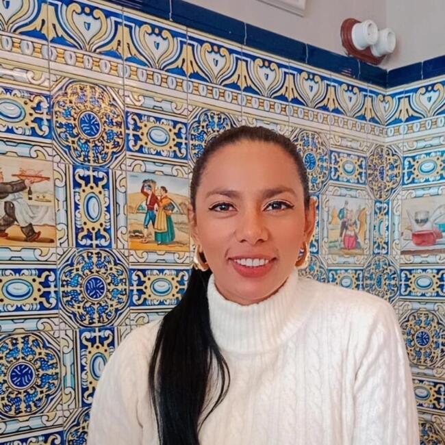 Canguro en Cerdanyola del Vallès: Isabel