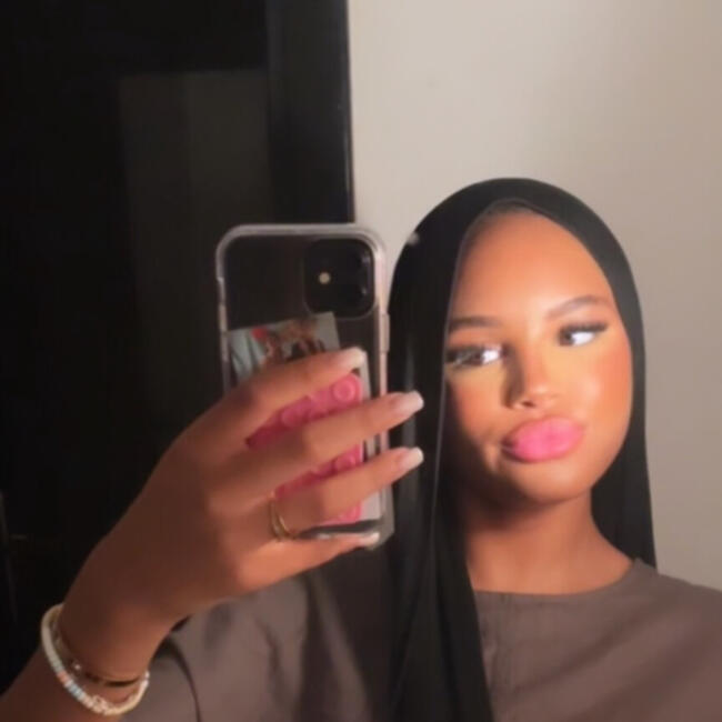 Babysitter in Palaiseau: Kenza