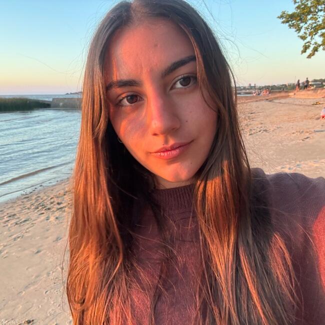 Babysitter in Buenos Aires: Catalina