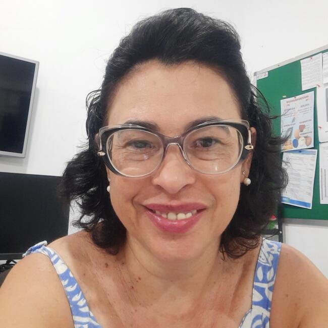 Babysitter in Foz do Iguaçu: Rosa