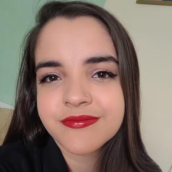 Babysitter in Porto Alegre: Jennifer