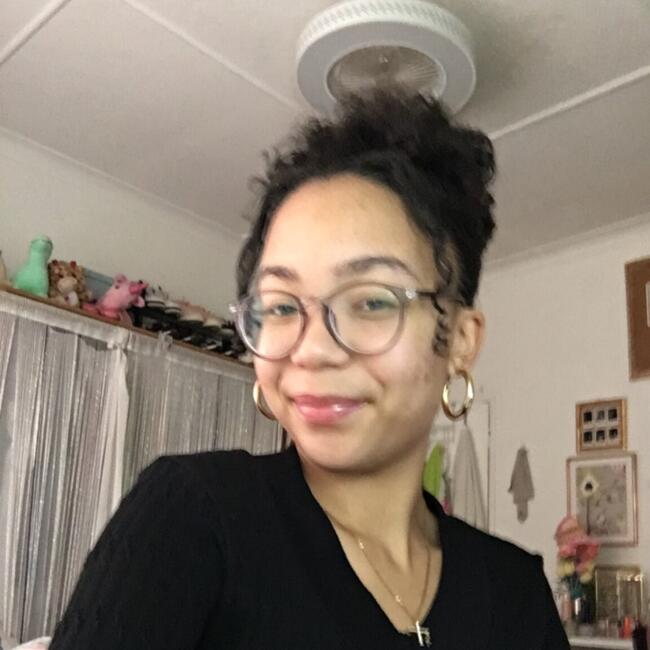 Babysitter in Germiston: Zara