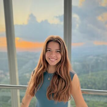 Babysitter in L'Hospitalet de Llobregat: Julieth