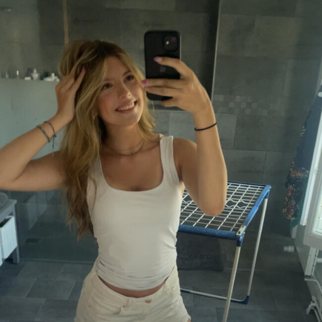 Babysitter in Bordeaux: Gaia