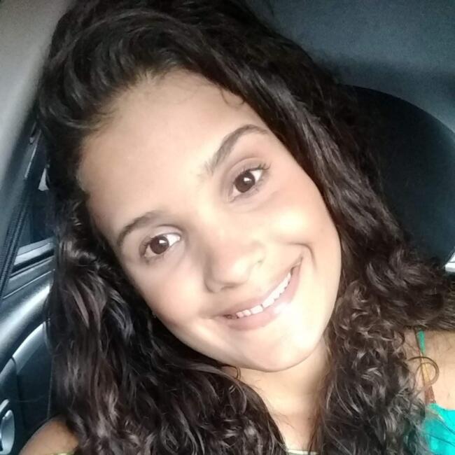 Babysitter in Salvador: Elisangela