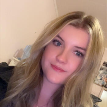 Babysitter in Hamurana: Meg