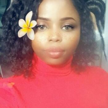 Babysitter in Roubaix: Sarah