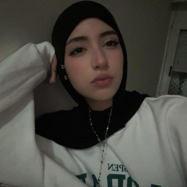 Babysitter in Casablanca: Aya