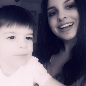 Babysitter Montreal: Veronique
