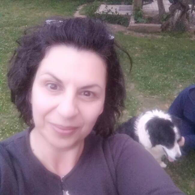 Babysitter in Polykastro: Ελένη