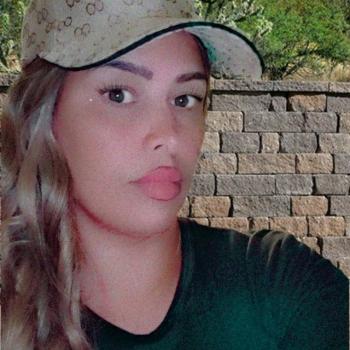 Babysitting job in Martelange: babysitting job Hasna