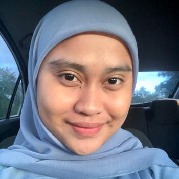 Babysitter in Bandar Puncak Alam: Mazdalifah