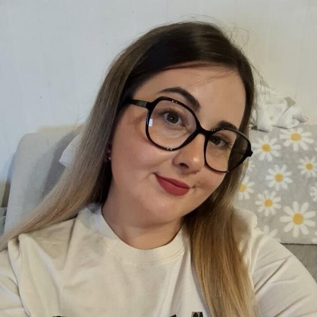 Babysitter in Pau: Maeva