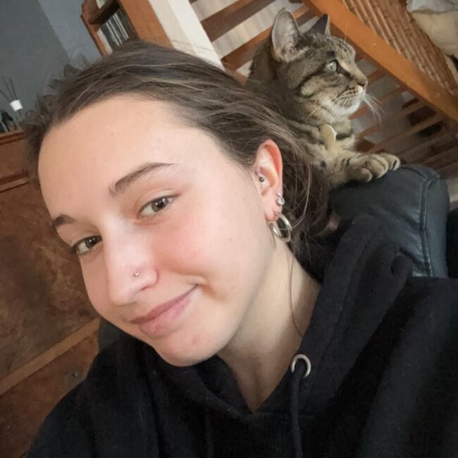 Baby-sitter in Begnins: Charlotte