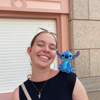 Babysitter in Ixelles-Elsene: Alice