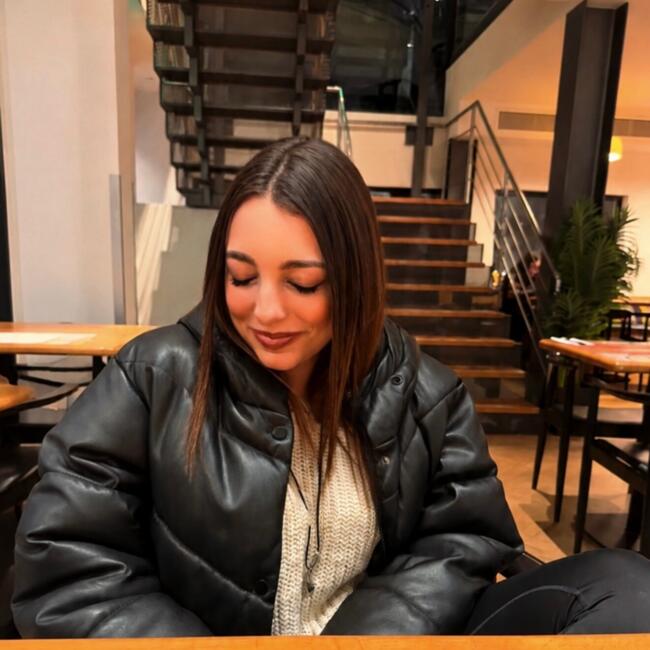 Babysitter in Thessaloniki: Vana