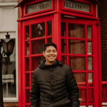 Emprego de babá em Gramado: emprego de babá Victor Pacheco