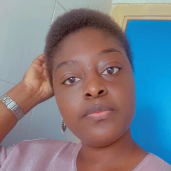Baby-sitter Abidjan: YANE