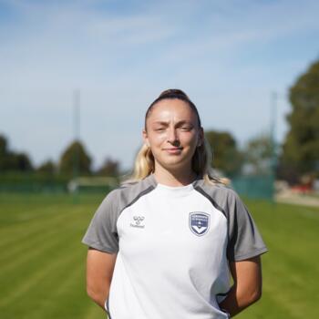 Babysitter in Floirac: Valentine