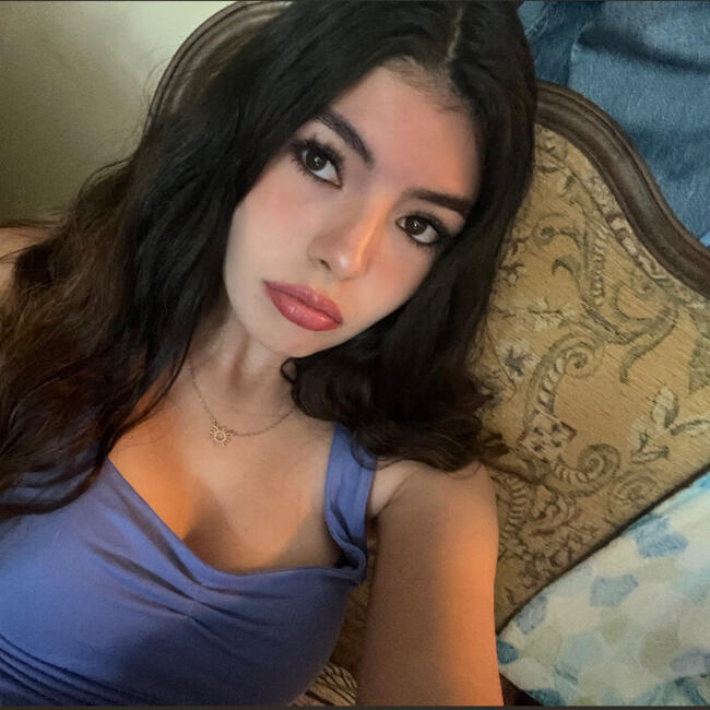 Babysitter in Davis: Taryn