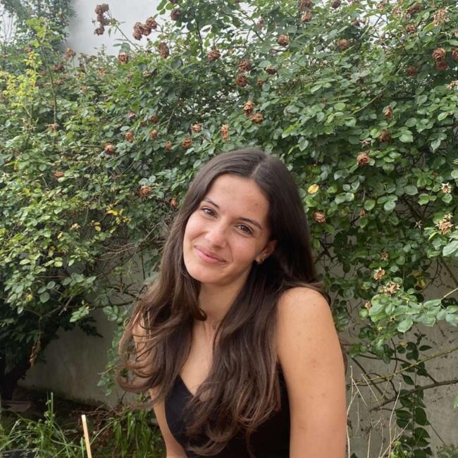 Babysitter in Bordeaux: Jessica