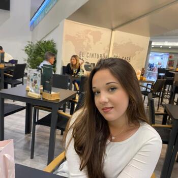 Babysitter in Barcelona: Maria