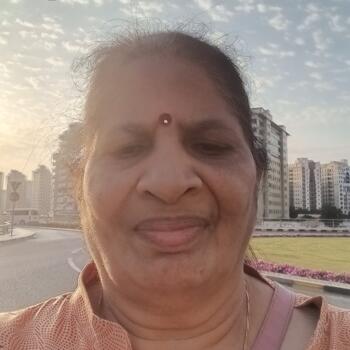 Babysitter in Wattala: Logeswary