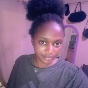 Babysitter in Nairobi: Anne