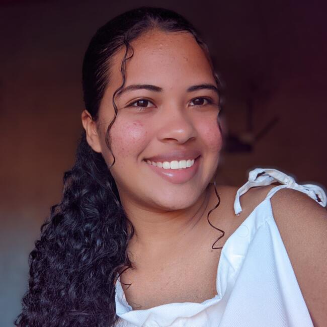 Babysitter in São Luís: Caira