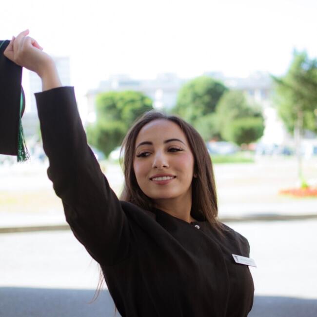 Babysitter in Duisburg: Hasna