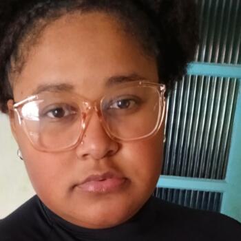 Babá Canoas: Thieli 