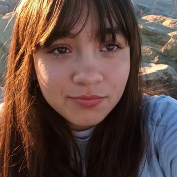 Baby-sitter in Badalona: Andreea