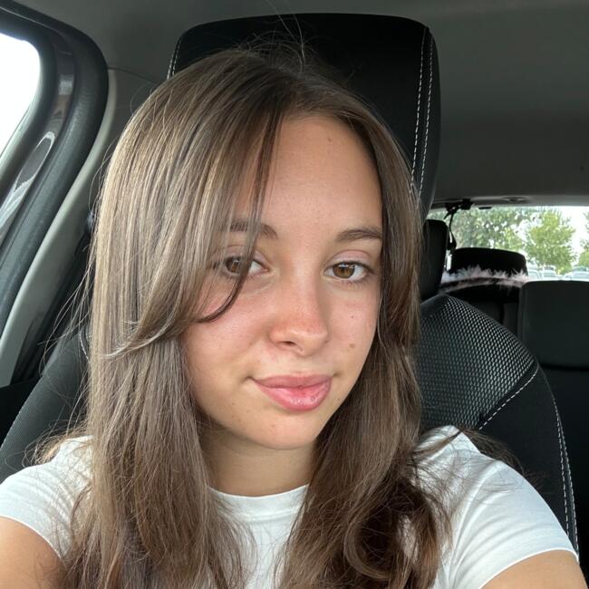 Babysitter in Lille: Lily