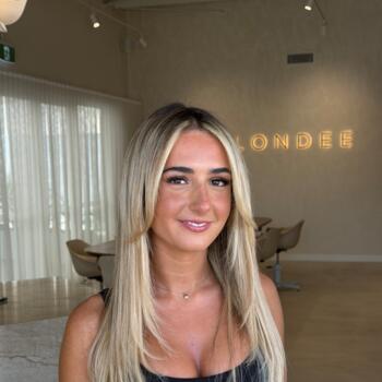 Babysitter in Gold Coast: Nikita